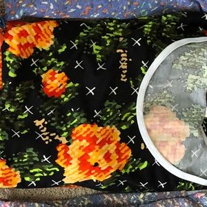 LuLaRoe XLarge Classic T